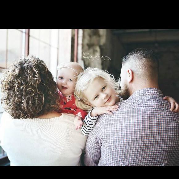 Meet your Posher, Sam troyer - Picture 1 of 1